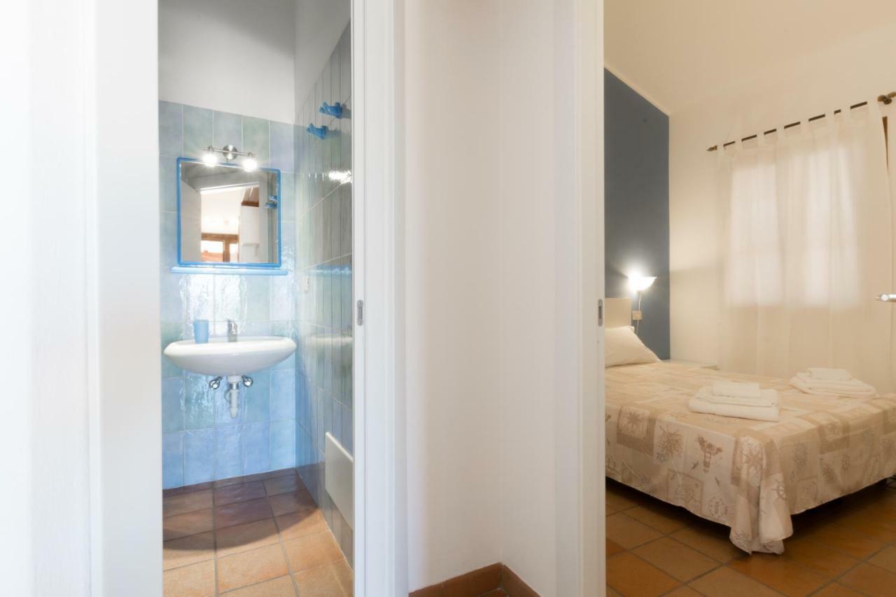 Residenza Solemar Vila Bosa Marina Exterior foto